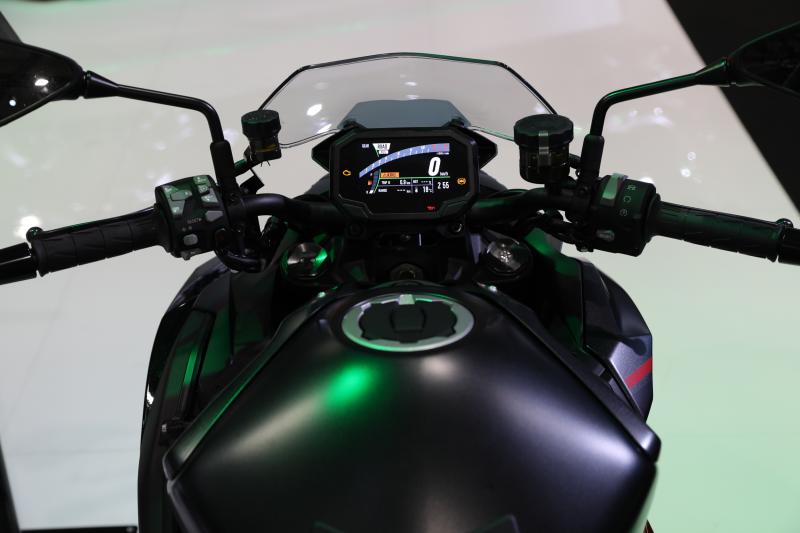  - Kawasaki Z H2 | Nos photos du roadster de 200ch à l'EICMA 2019